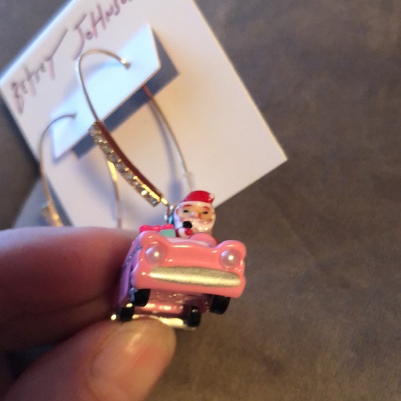 NWT Betsey Johnson Pink Santa Car Earrings Mix-Matched Rhinestones & Faux Pearl - Picture 10 of 17